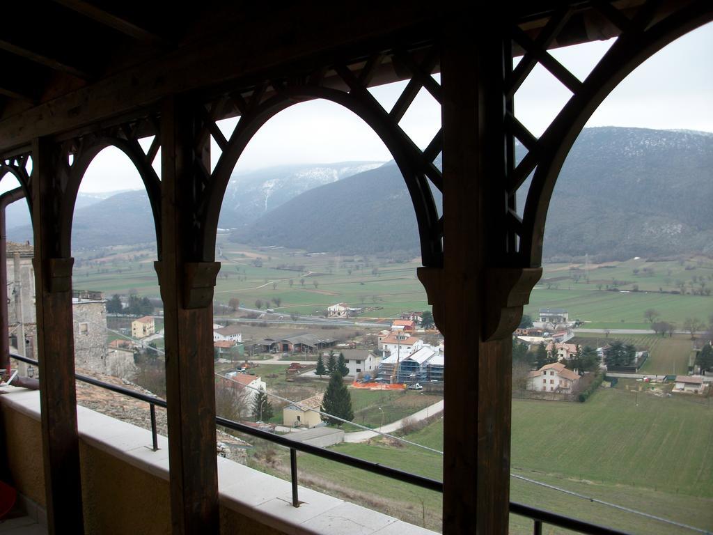 La Loggia Di Federico Hotel Navelli Exterior foto